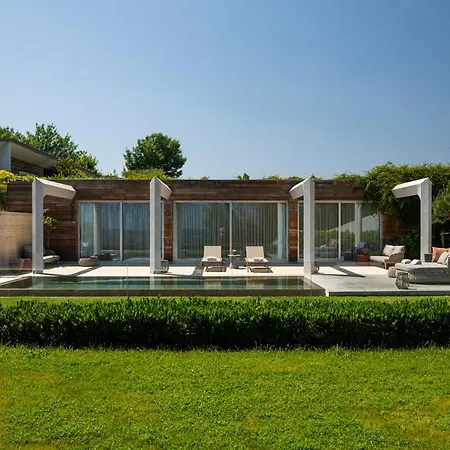 Vaya Semesteranläggning (resort) 5*